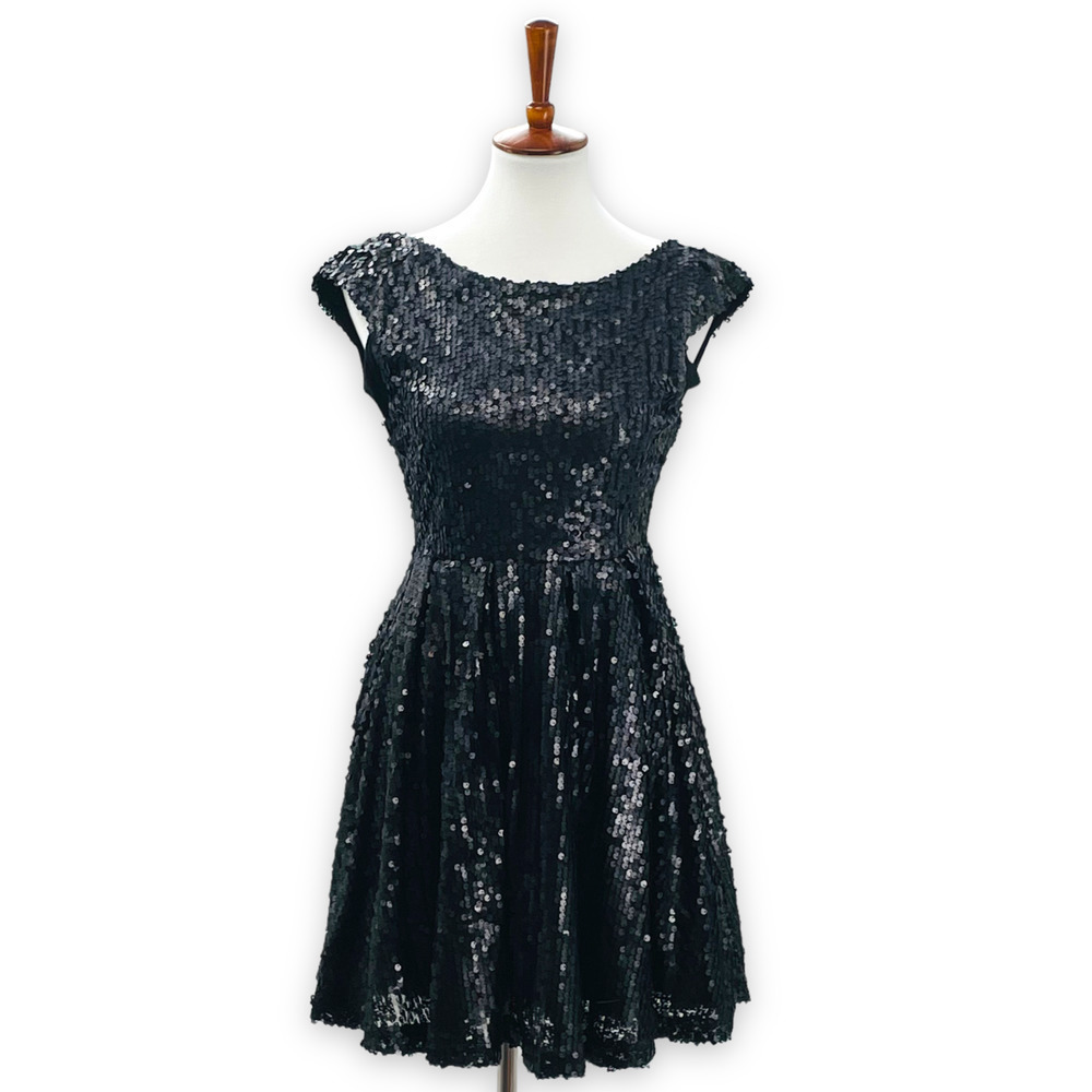 Jennyfer Women's Black Sequin Low Back Cap Sleeve Fit & Flare Party Dress Size S